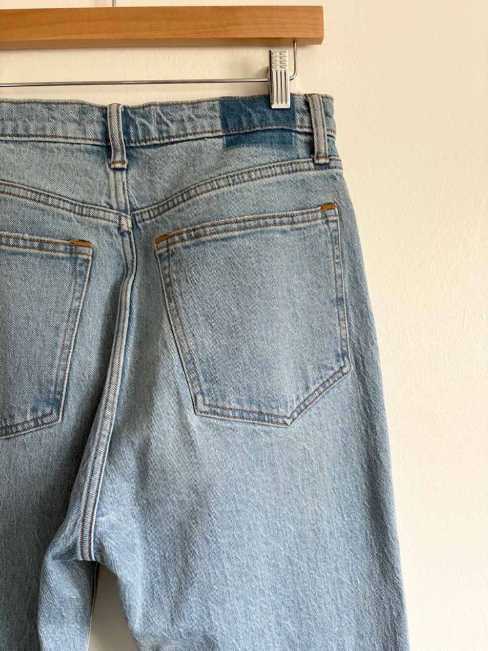 Abercrombie & Fitch 90's High Rise Relaxed Jeans - Picture 6 of 7